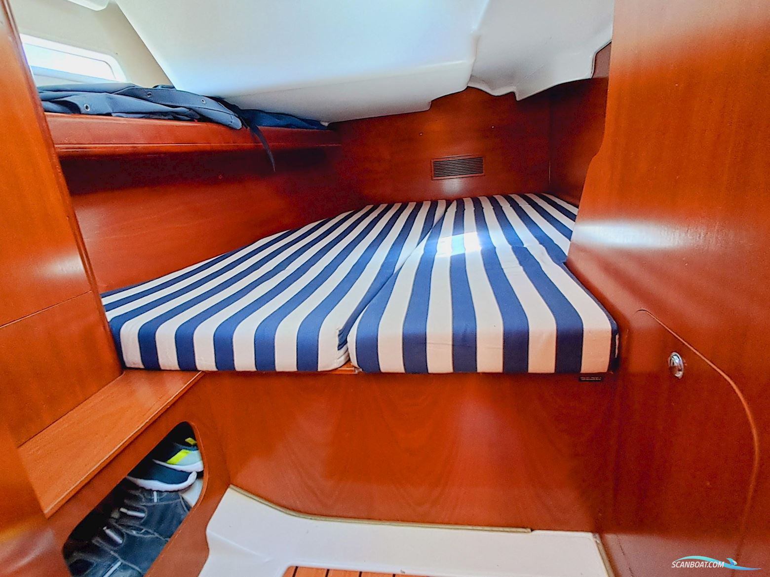 Beneteau Oceanis Clipper 393