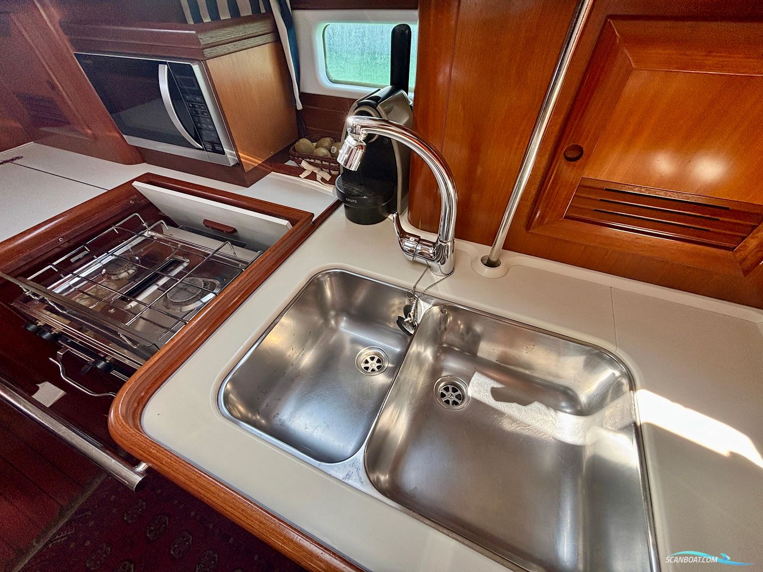 Beneteau Oceanis Clipper 411