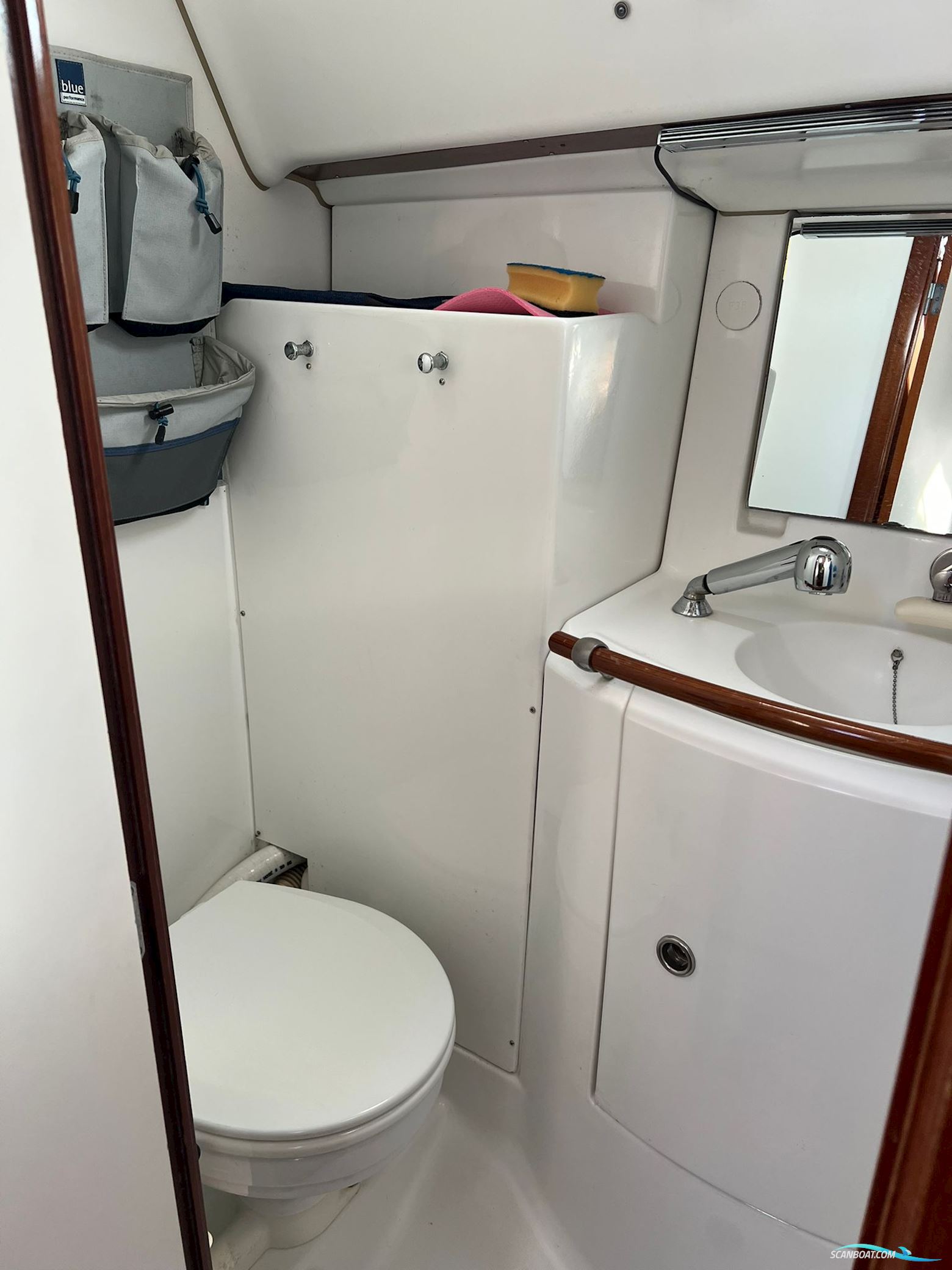 Beneteau Oceanis Clipper 411