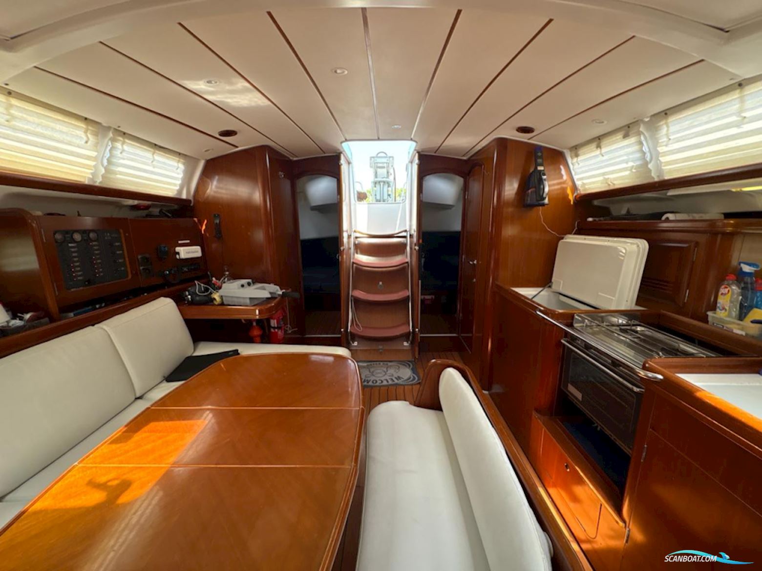 Beneteau Oceanis Clipper 423