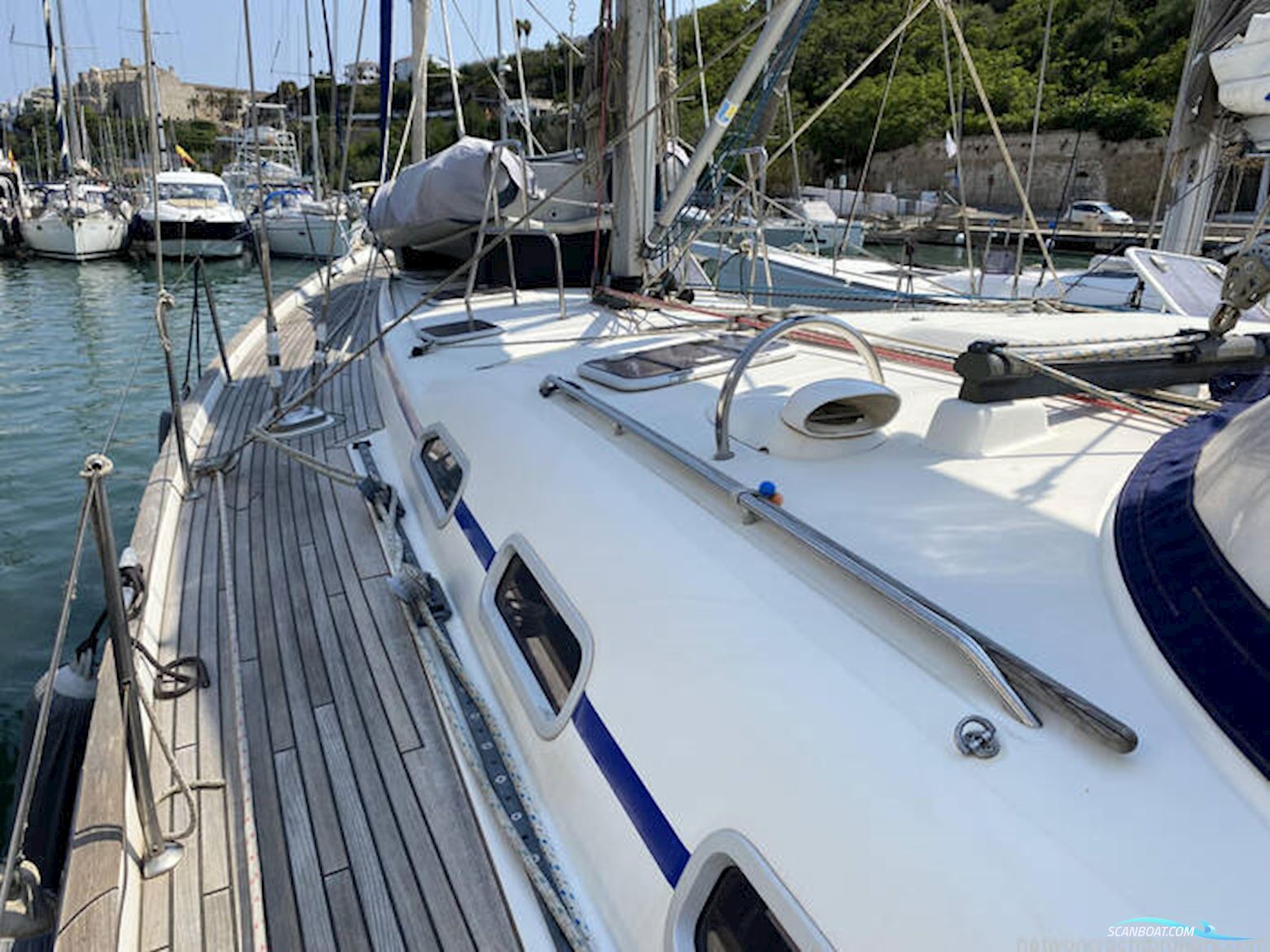 Beneteau Oceanis Clipper 523