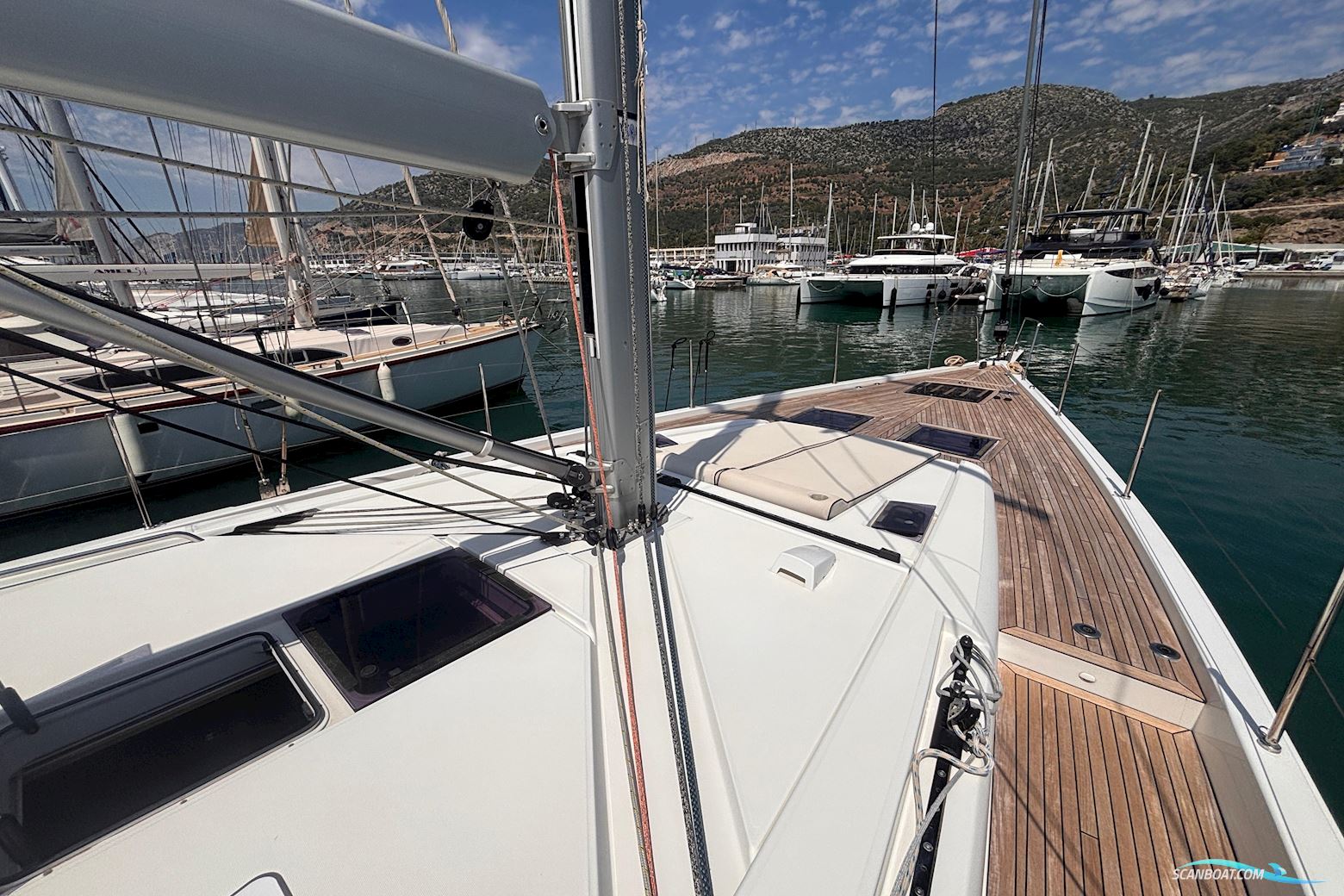 Beneteau Oceanis Yacht 54