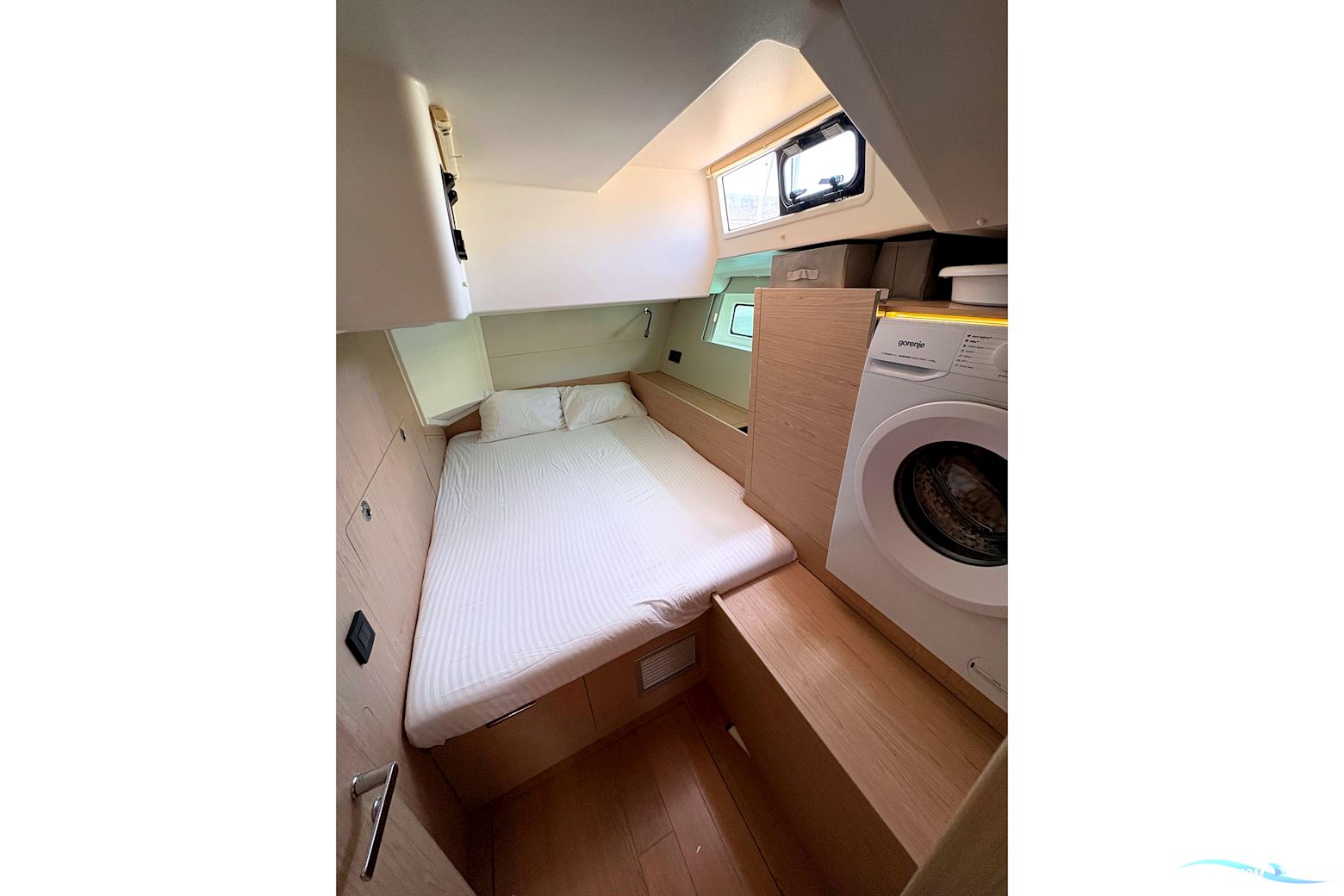 Beneteau Oceanis Yacht 54