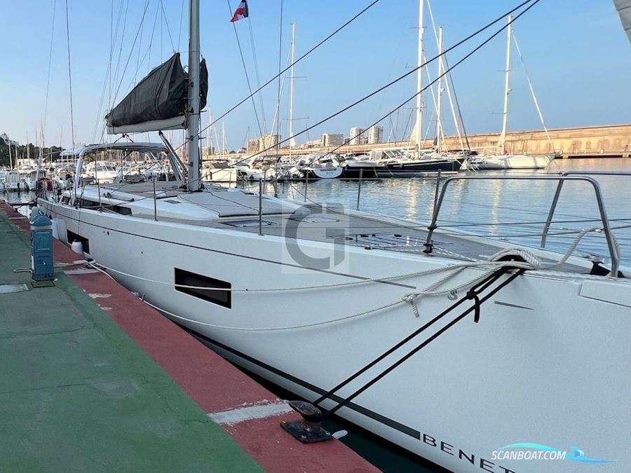 Beneteau Oceanis Yacht 54