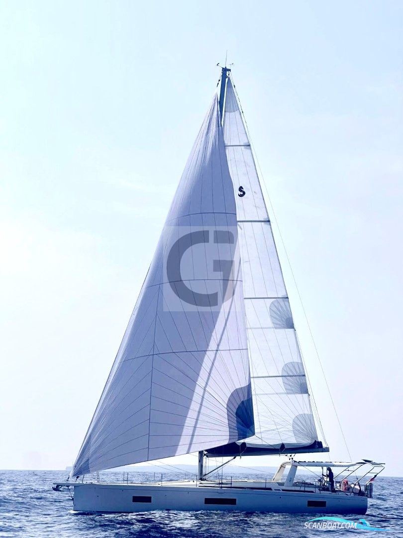Beneteau Oceanis Yacht 54