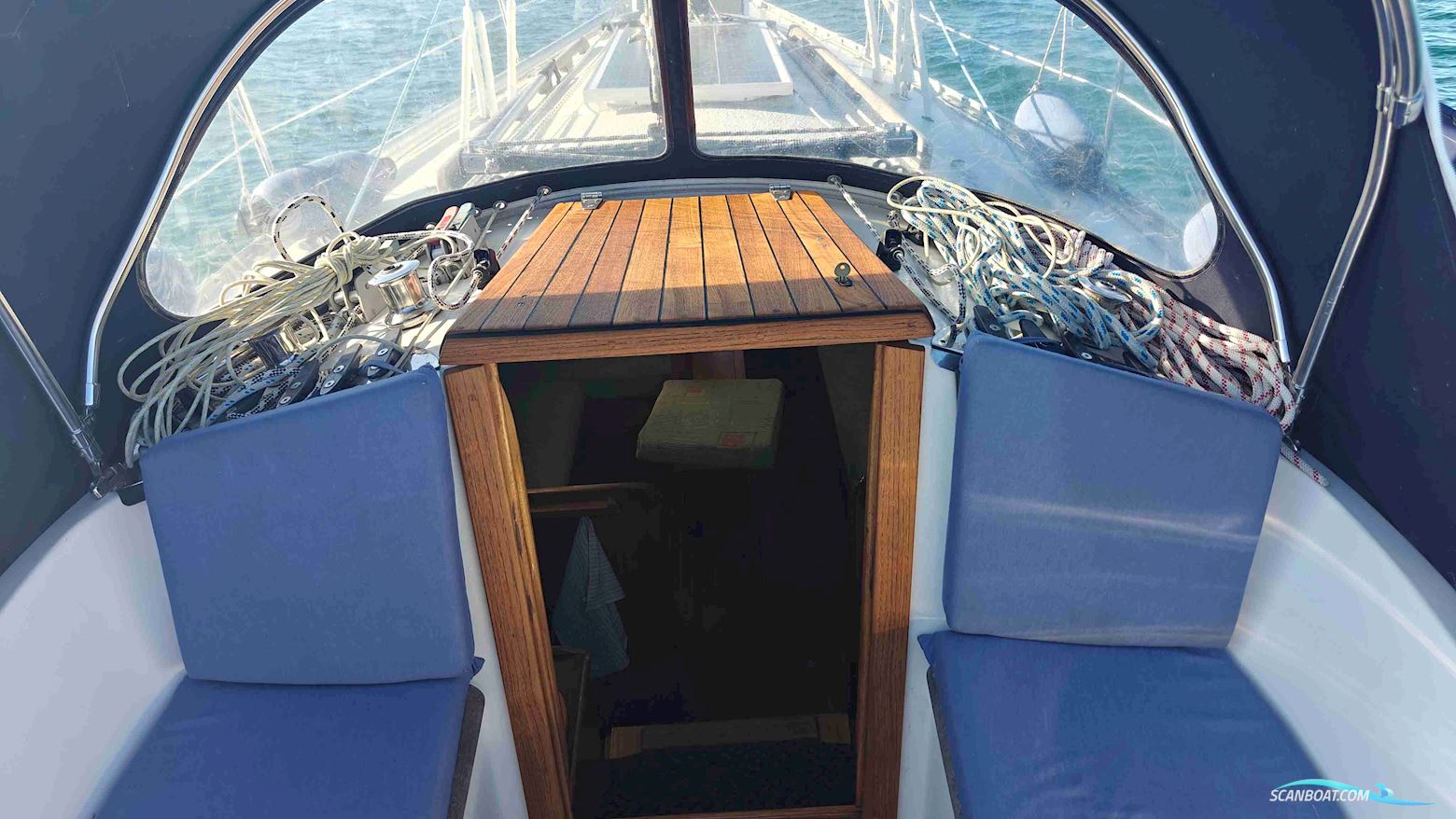 Blue Leth 32