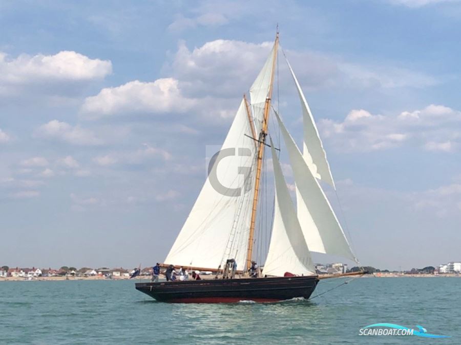 Bristol Pilot Cutter
