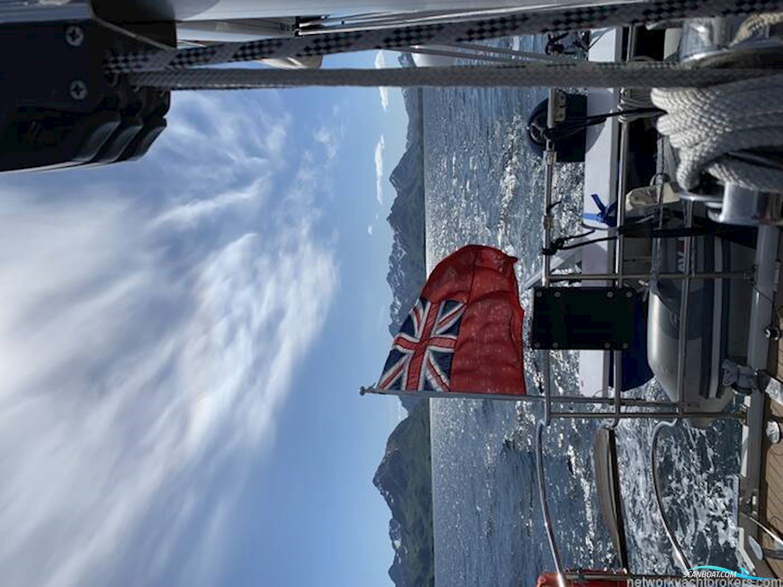 Bruce Roberts Custom Built Voyager 542 | 54ft