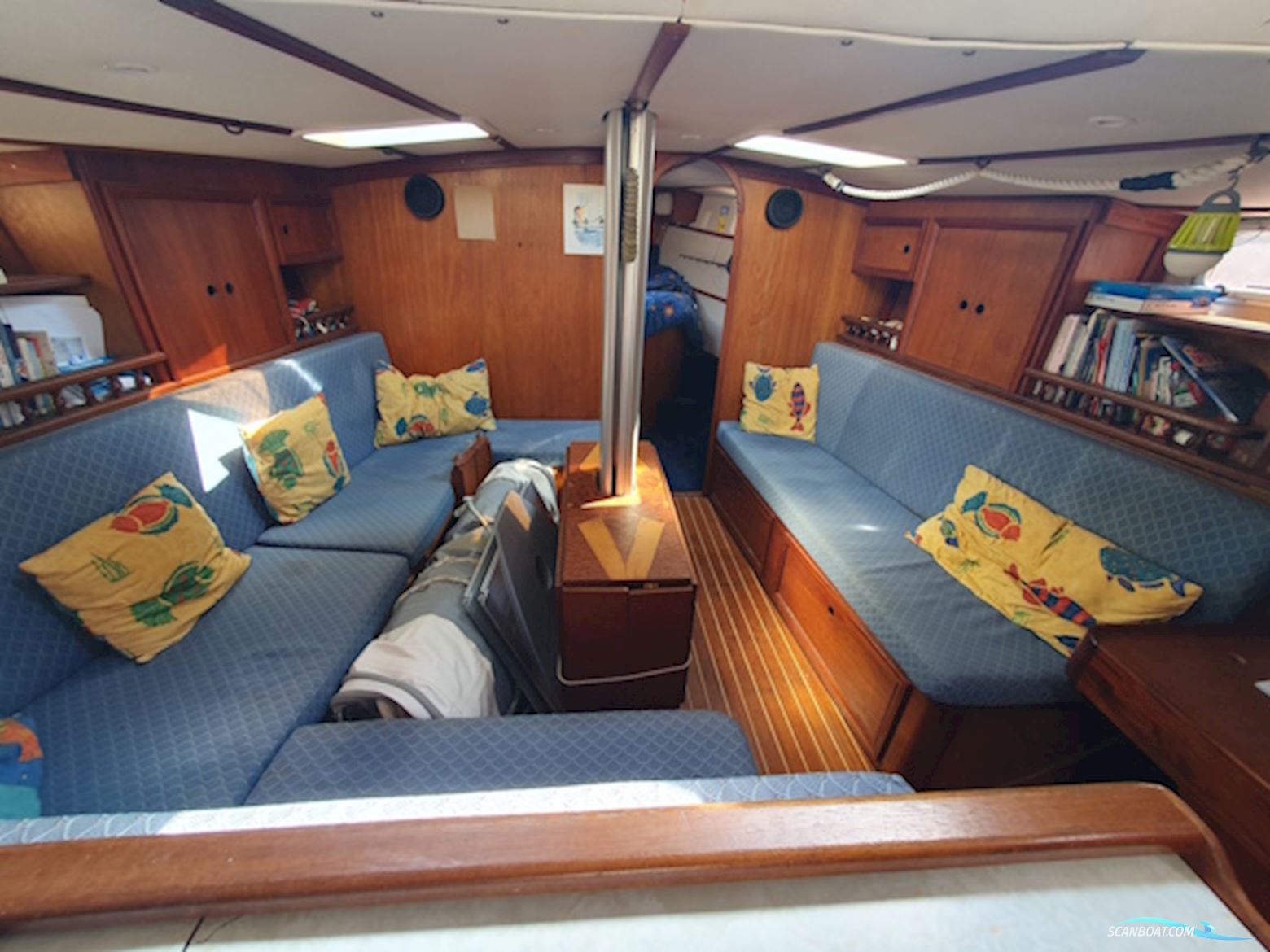 Bruce Roberts Yacht Design Classic 45