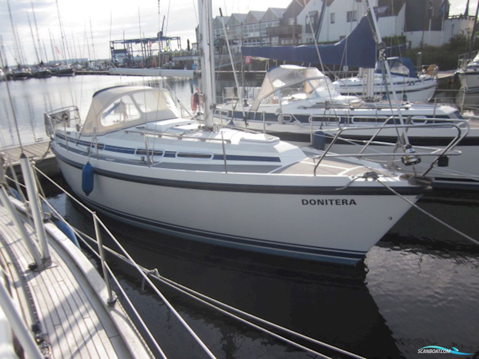 C-Yacht Compromis C888