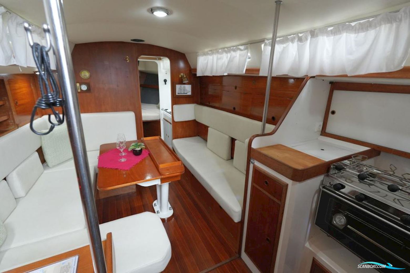 Camper & Nicholsons 35