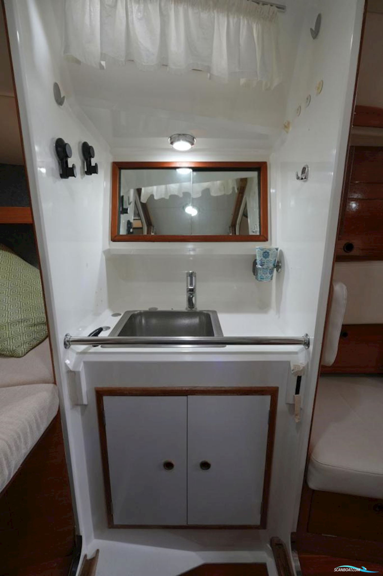 Camper & Nicholsons 35