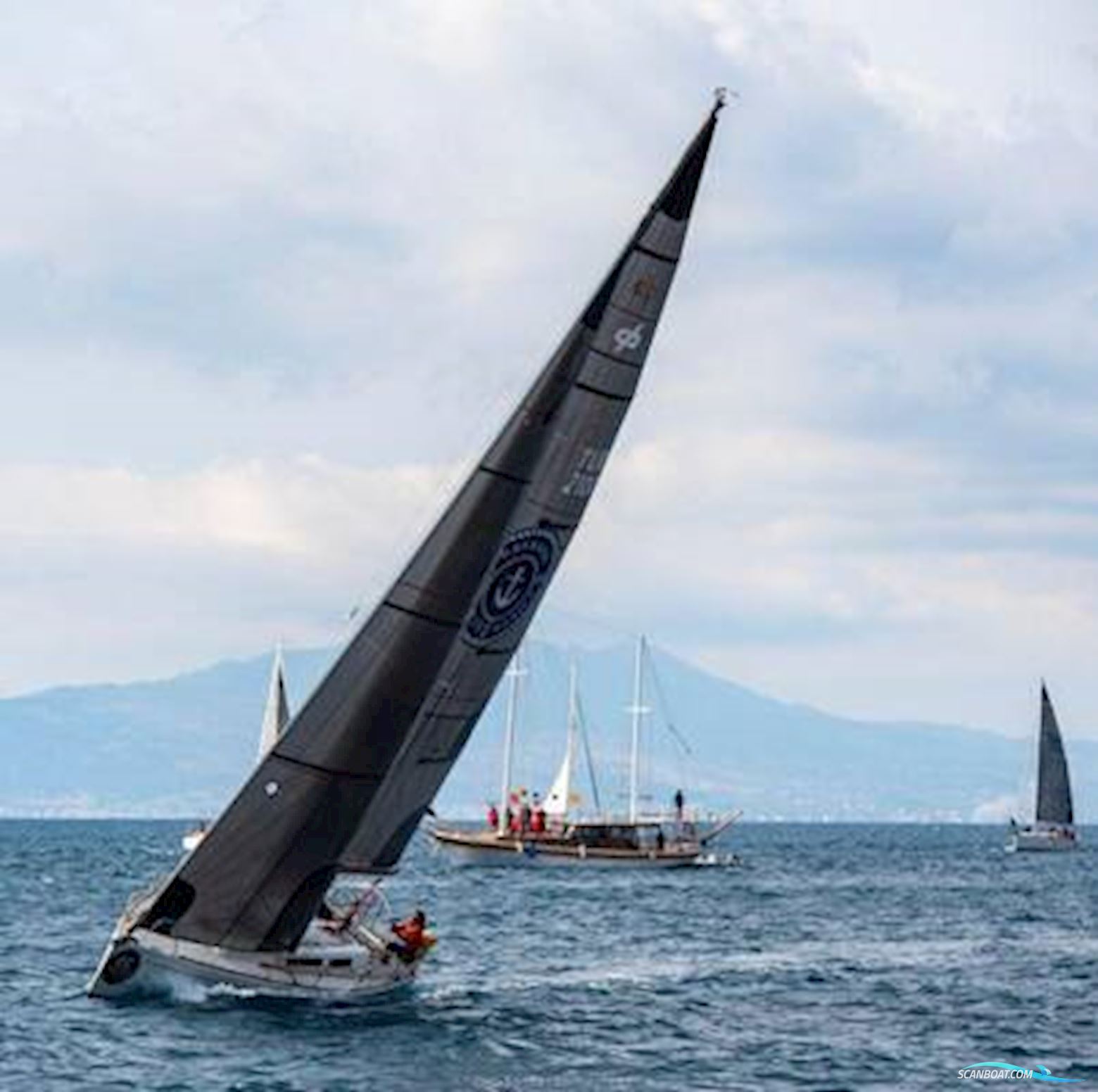 Cantiere Del Pardo Grand Soleil 37 B&C