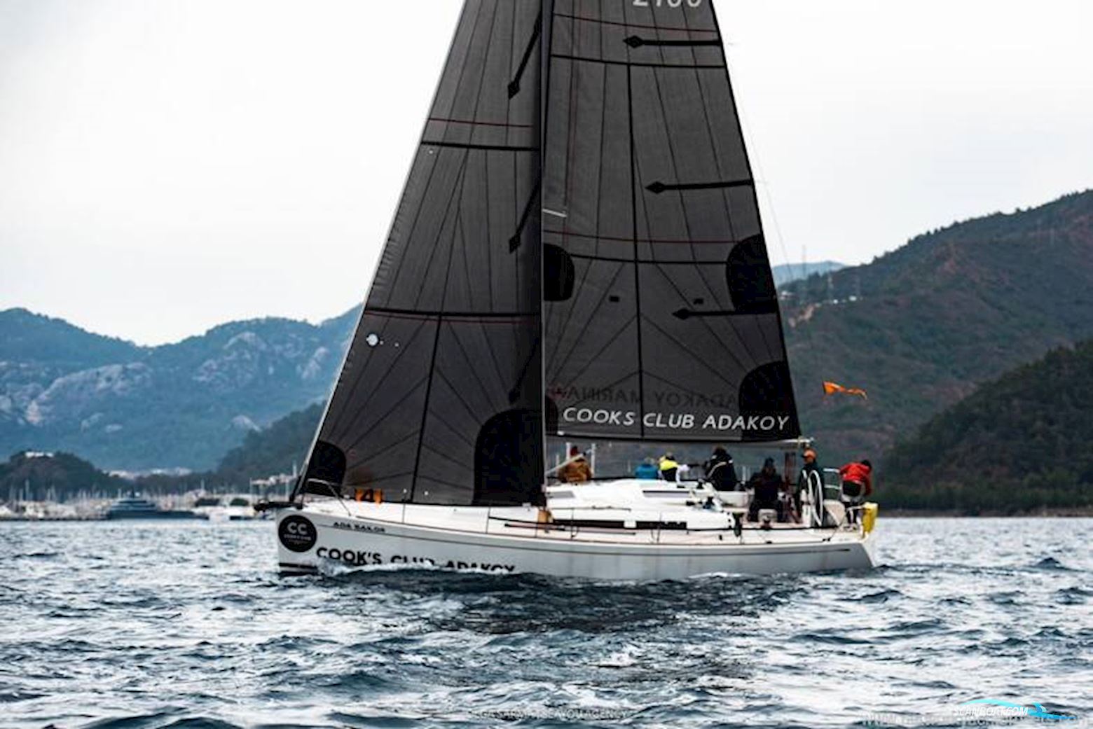 Cantiere Del Pardo Grand Soleil 37 B&C