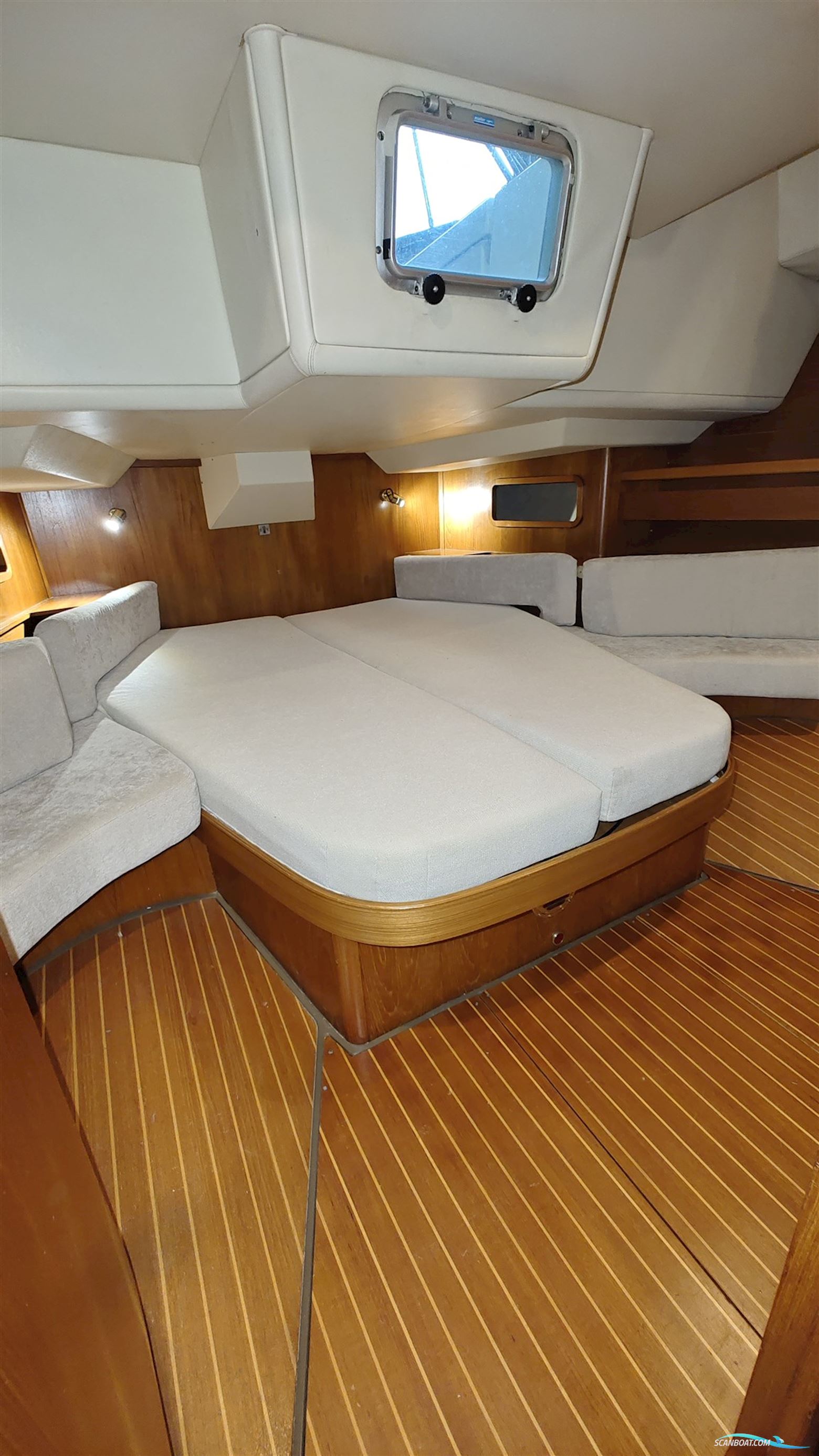 Cantiere del Pardo Grand Soleil 45