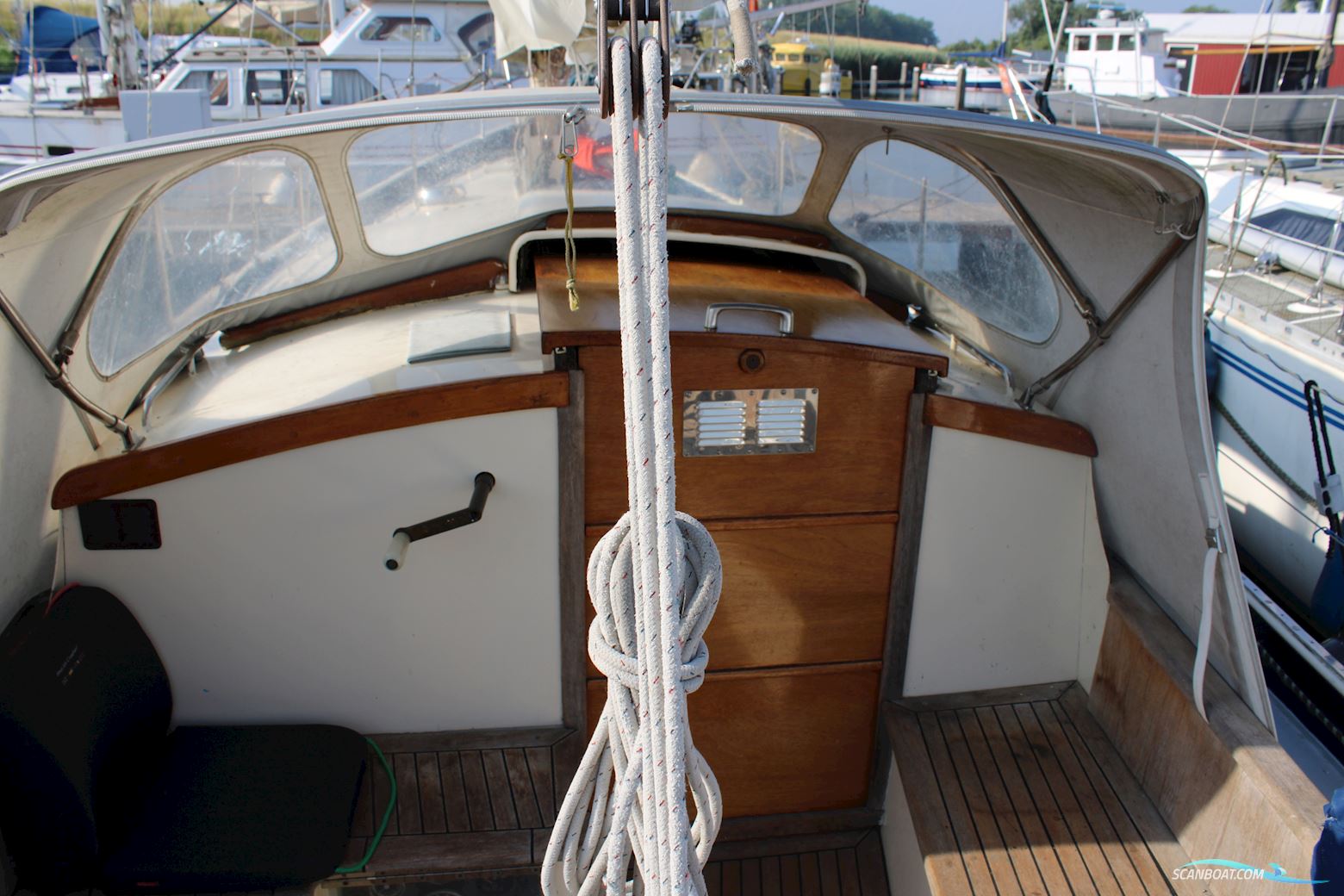 Carena 35