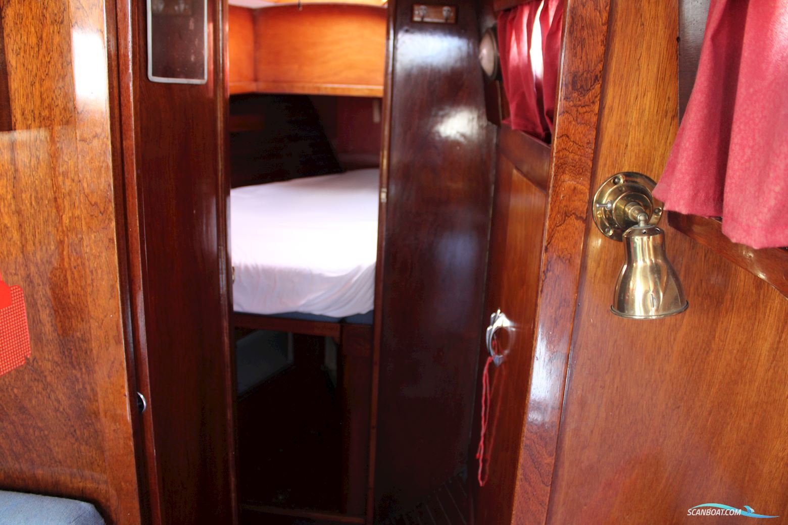 Carena 35
