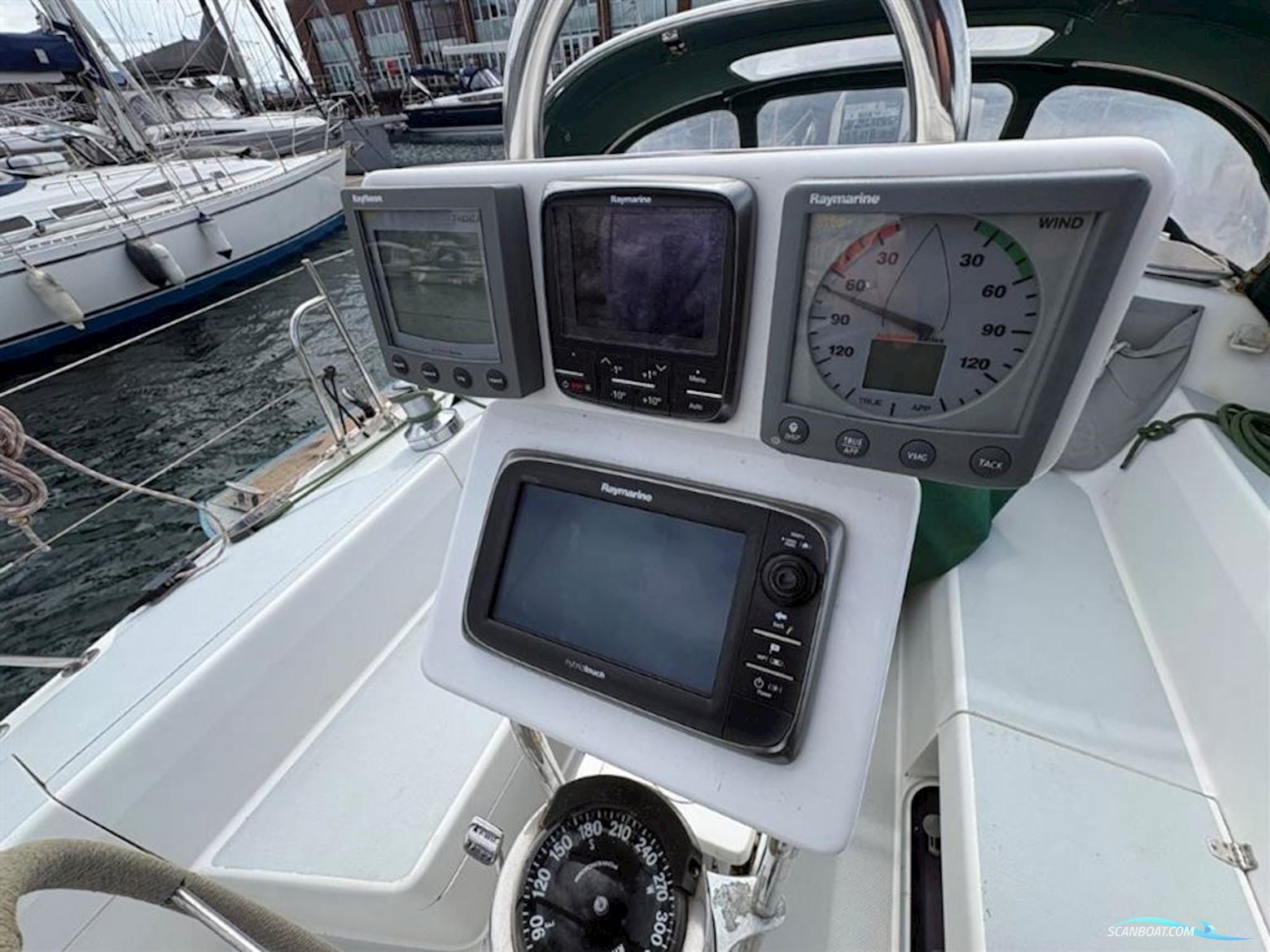 Catalina  36 Mark II