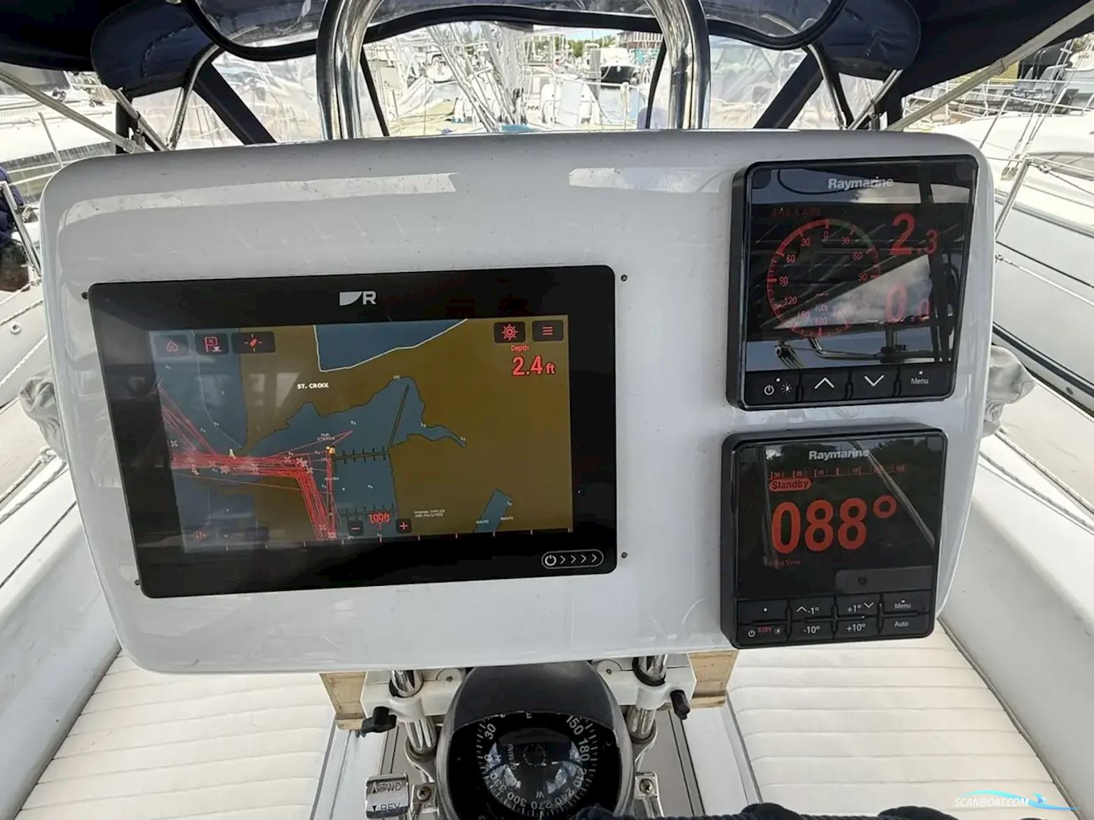 Catalina 320