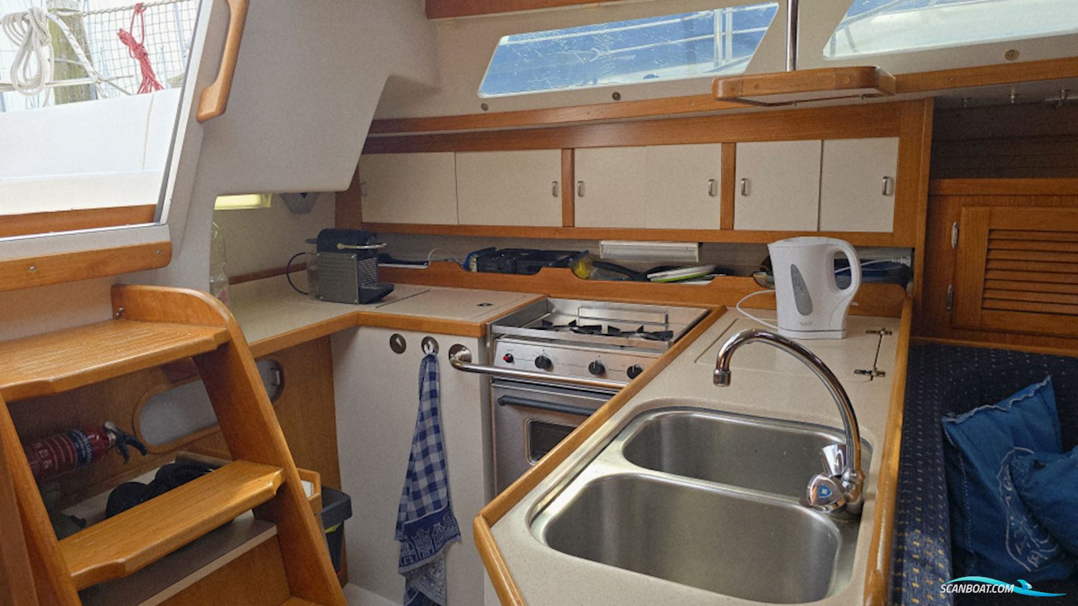 Catalina 36