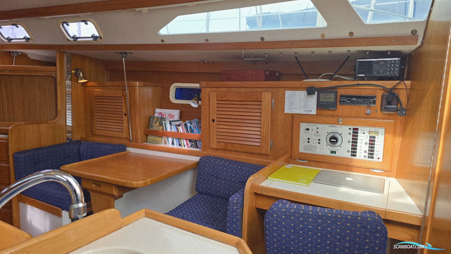 Catalina 36