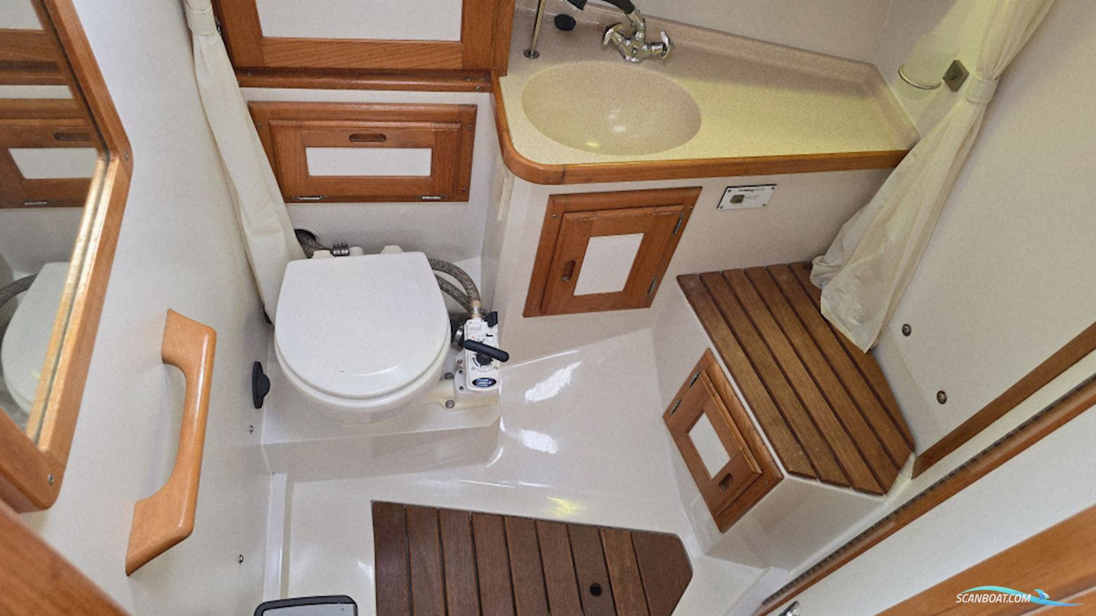 Catalina 36