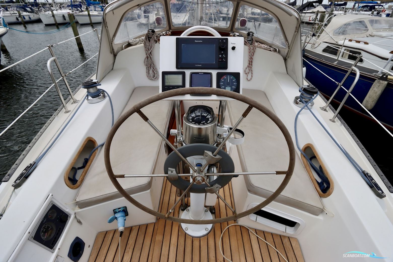 Catalina 36