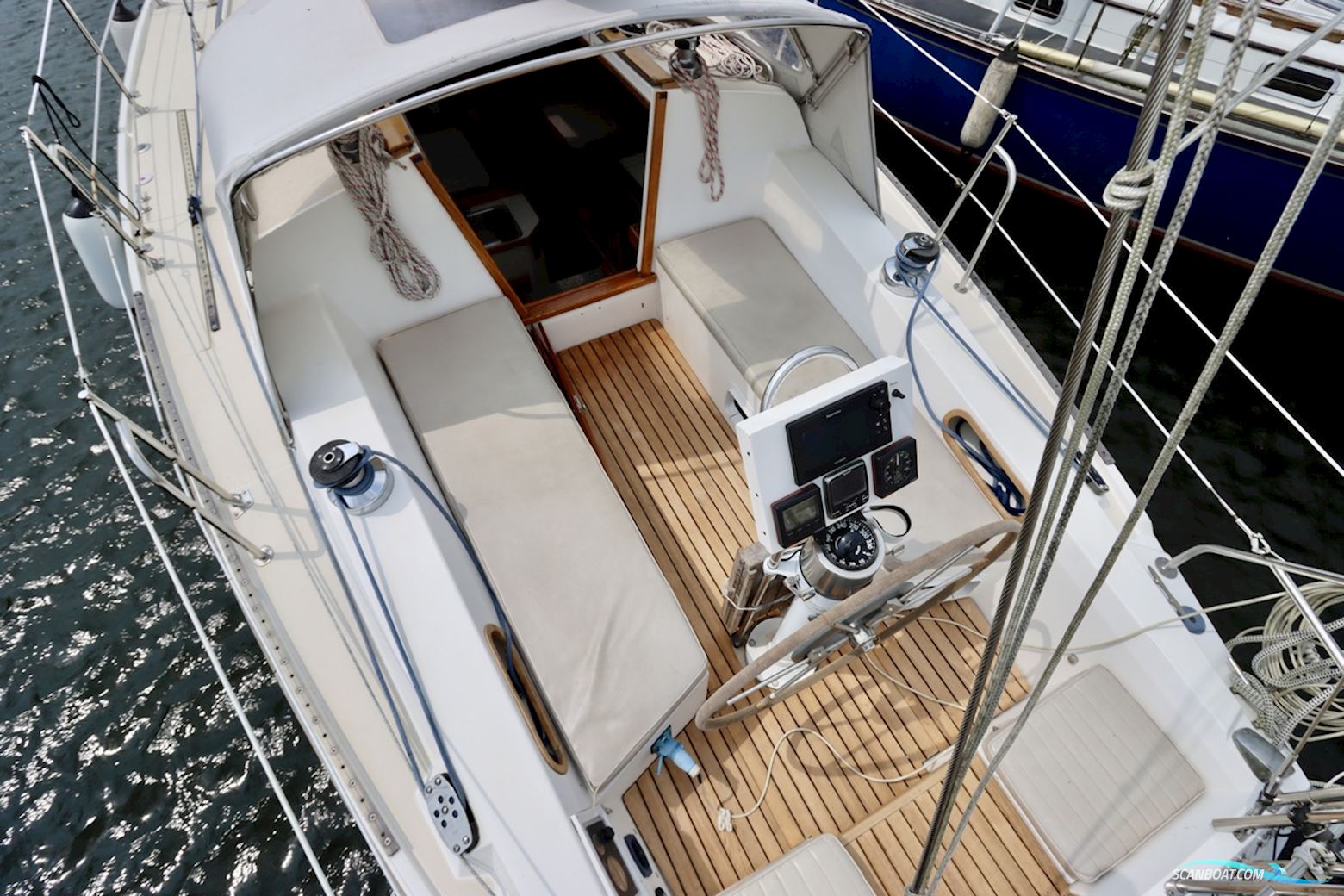 Catalina 36