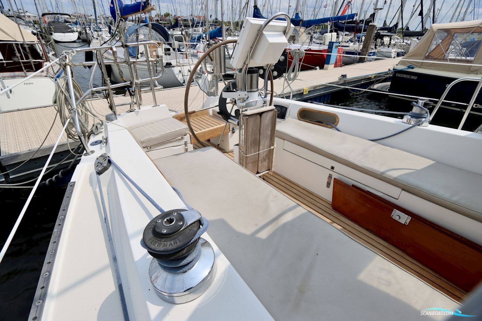 Catalina 36