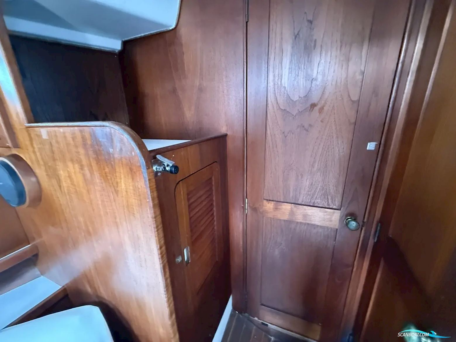Catalina 41 Classic