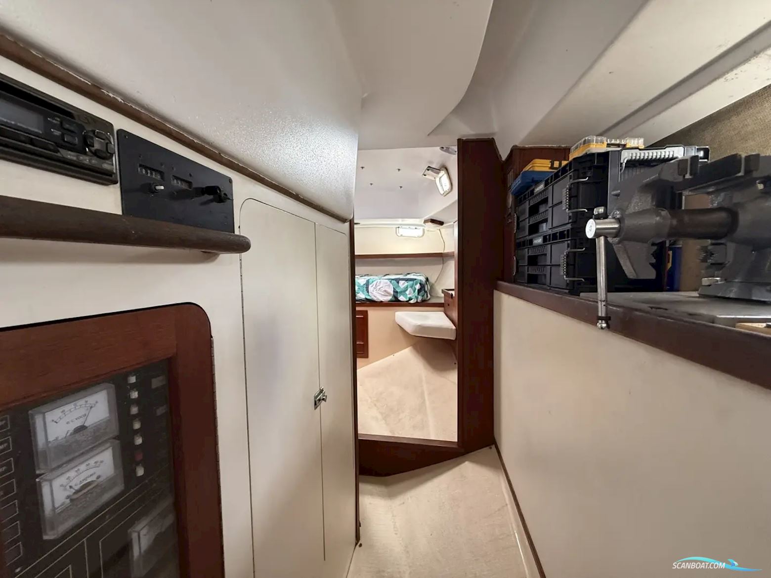 Catalina 41 Classic