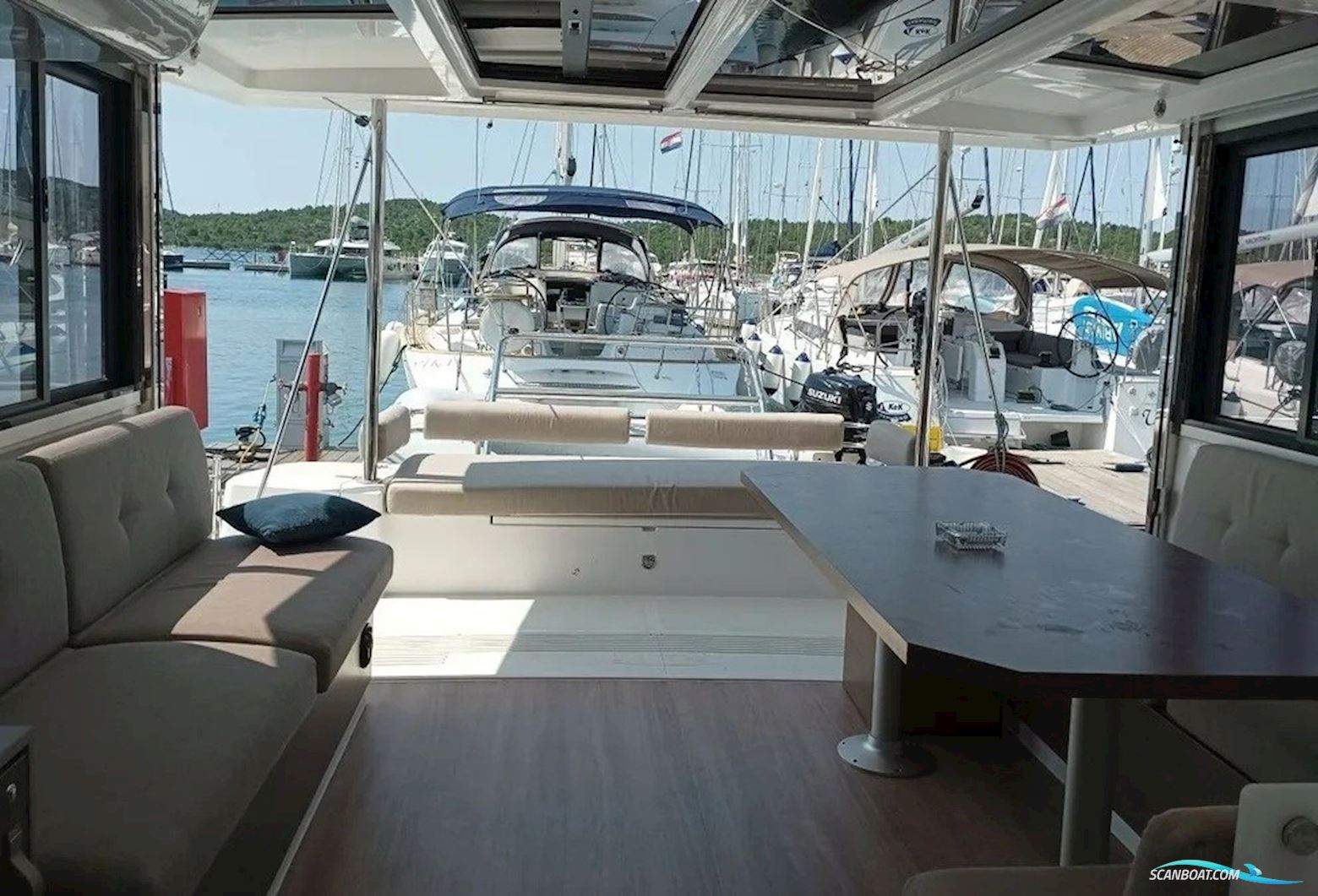 Catana Bali 4.2