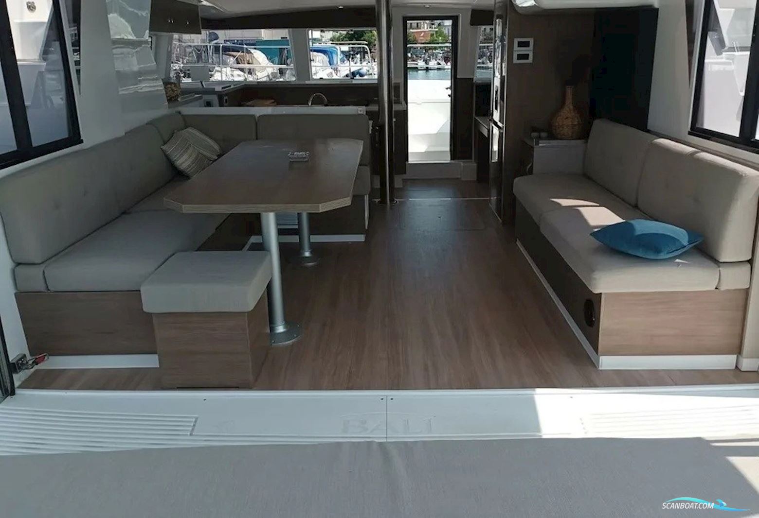 Catana Bali 4.2