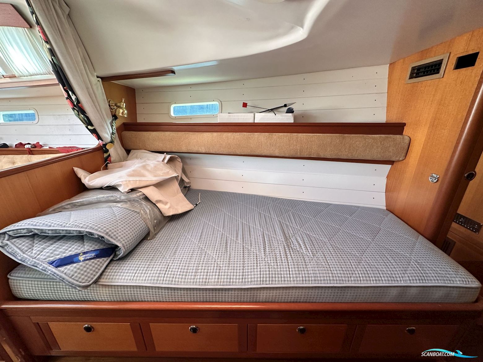 Celeste 36