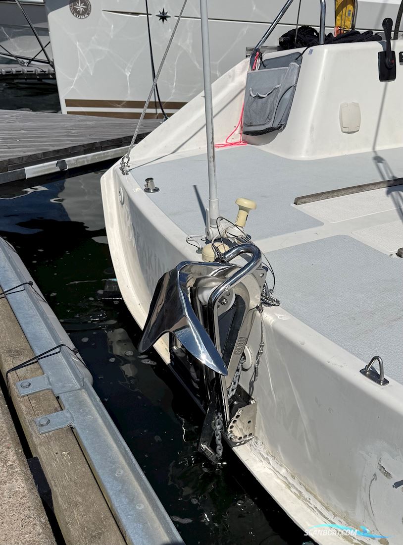 Centerline 40