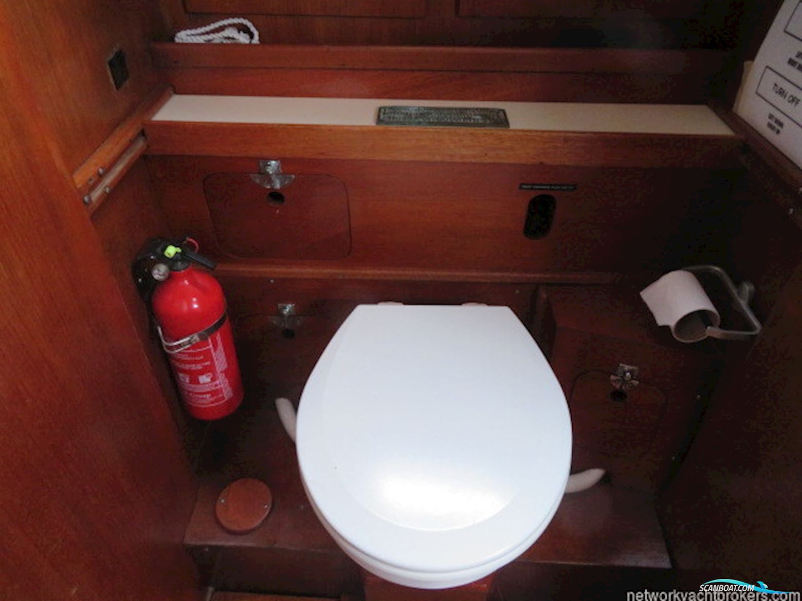 Classic Yacht Frans Maas Raider 35