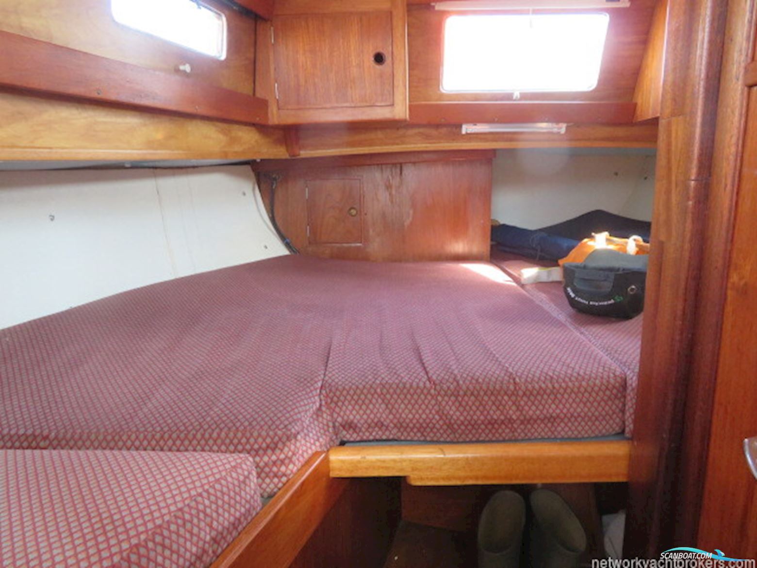 Classic Yacht Great Dane 37