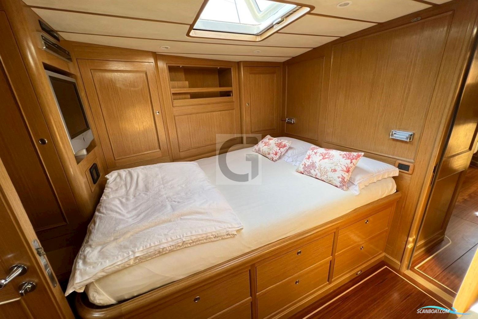 CN Yacht 2000 Felci FY71