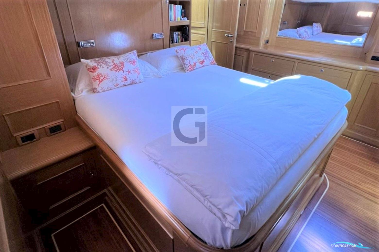 CN Yacht 2000 Felci FY71