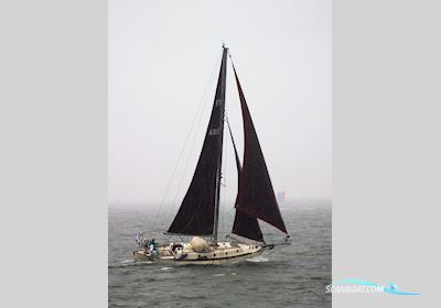 Colin Archer 33 Sejlbåd 1986, med Nanni Kubota     50 hp motor, Finland