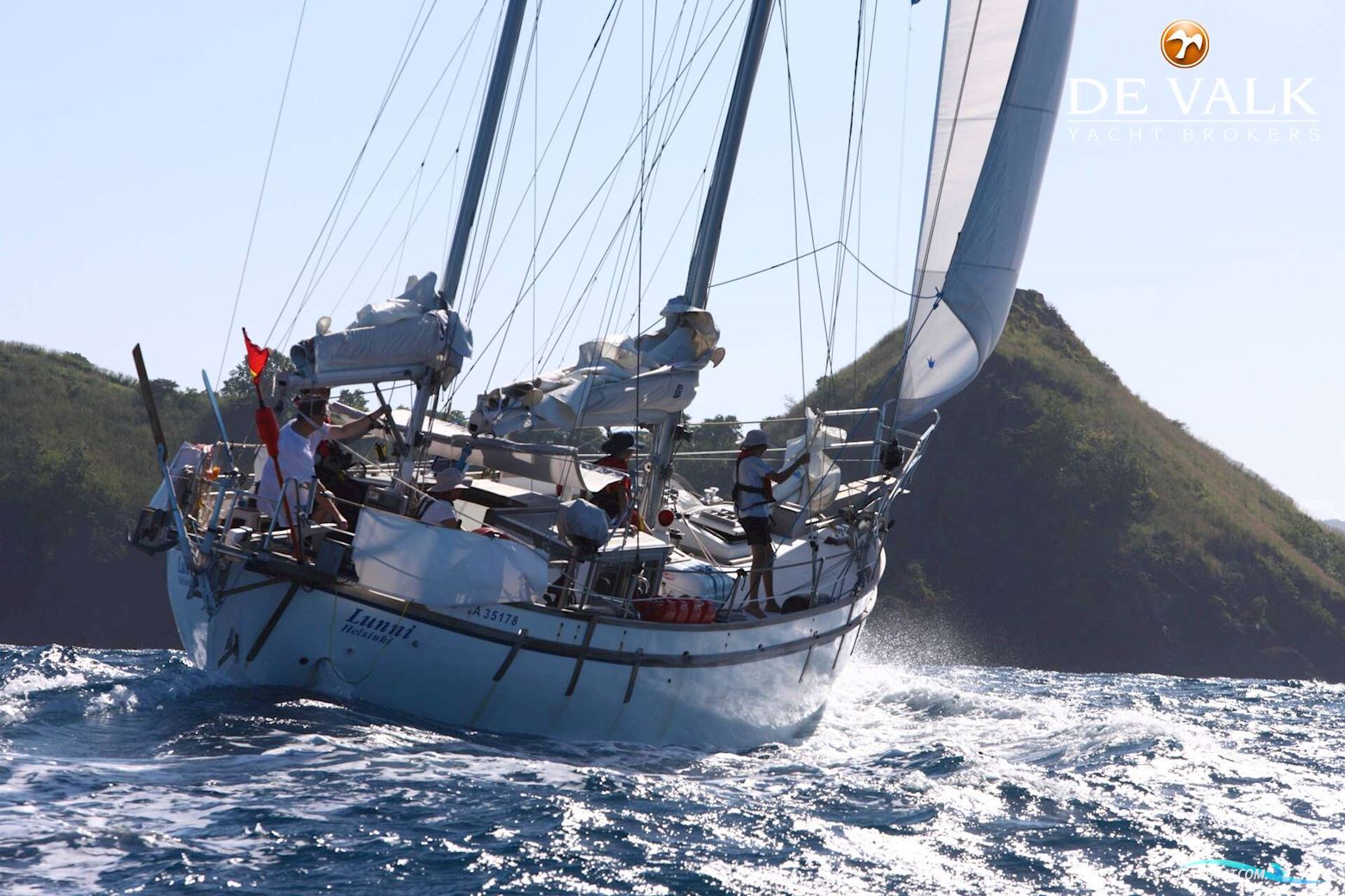 Colin Archer 40 Sejlbåd 2001, med Nanni  motor, Finland