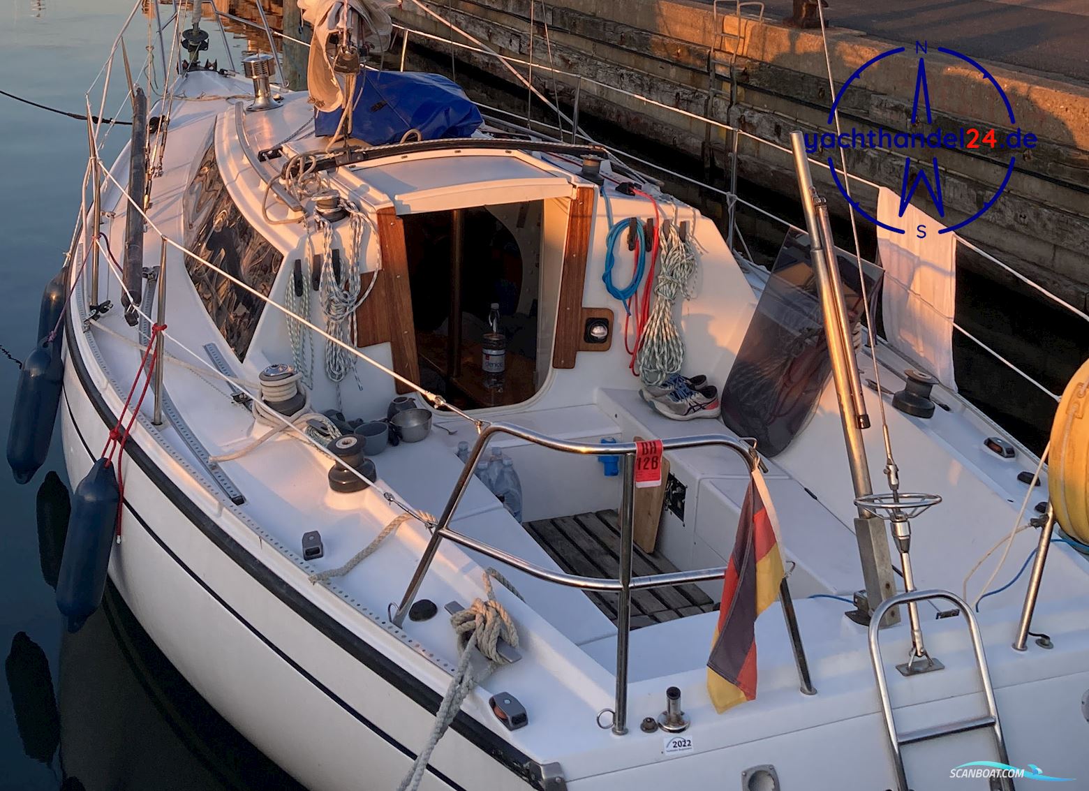 Comar Comet 910 Sejlbåd 1977, med Farymann motor, Tyskland