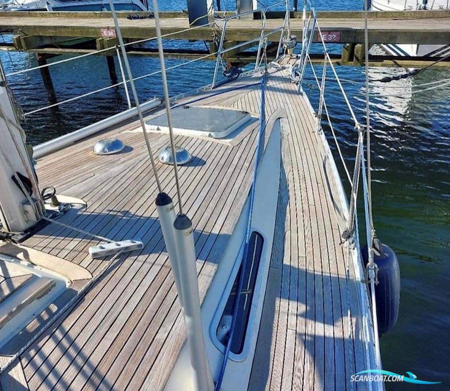 Comfort 32 Commander