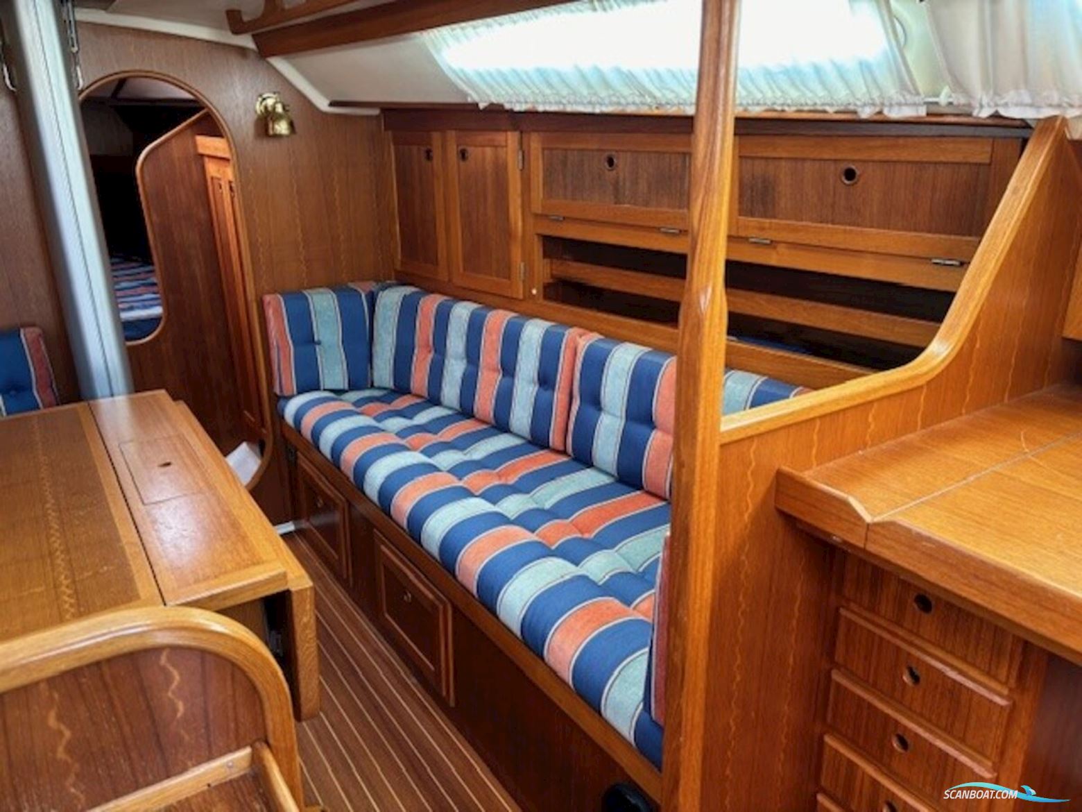Comfortina  38