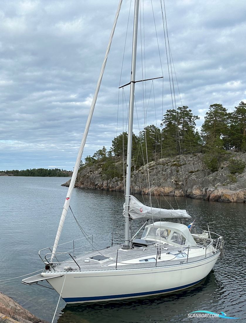 Comfortina 32 Sejlbåd 1986, med Volvo Penta motor, Sverige