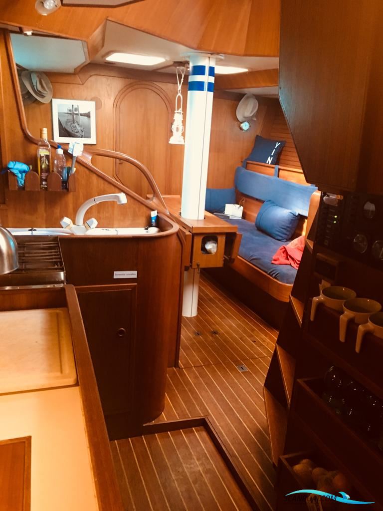 Conrad Outborn 40