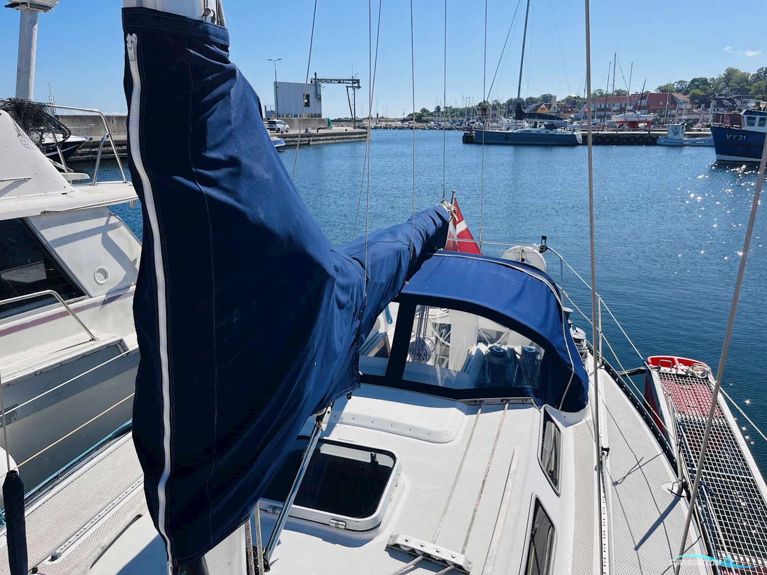 Contessa 35