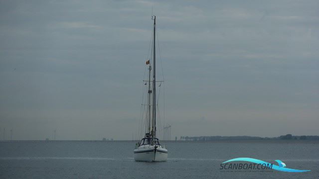 Contest 32 CS Ketch