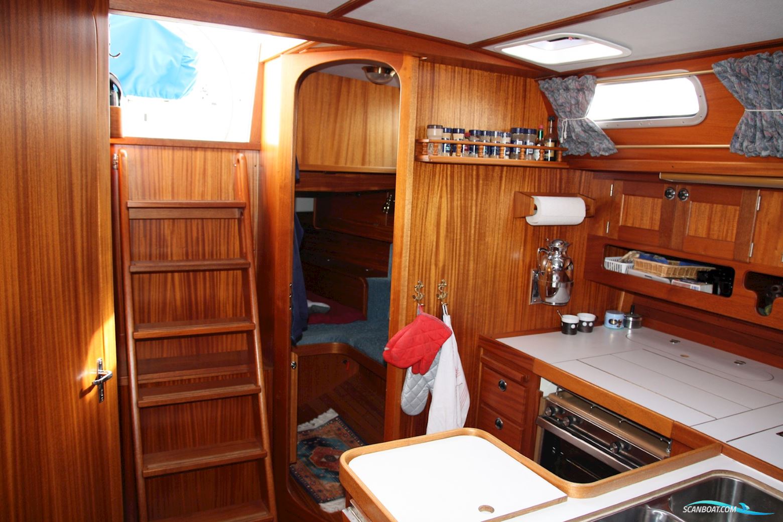 Contrast Contrast 400