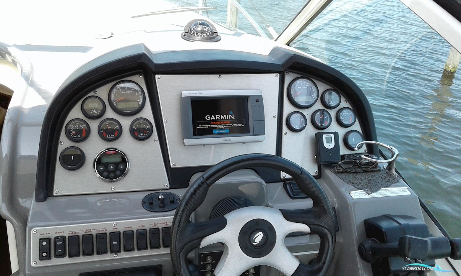 Cruisers Yachts 300 Cxi Express